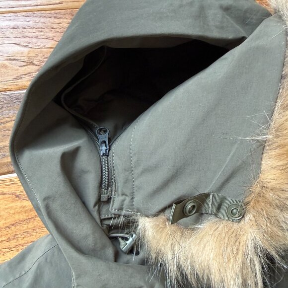 The North Face Arctic Parka Waterproof Insulated Jacket Size Small Green - Picture 6 of 6